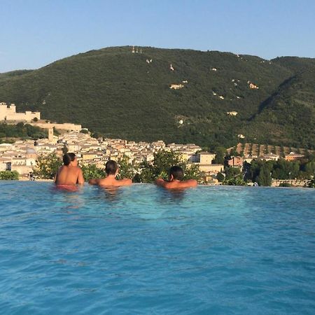 Agriturismo Collerisana Spoleto Zewnętrze zdjęcie